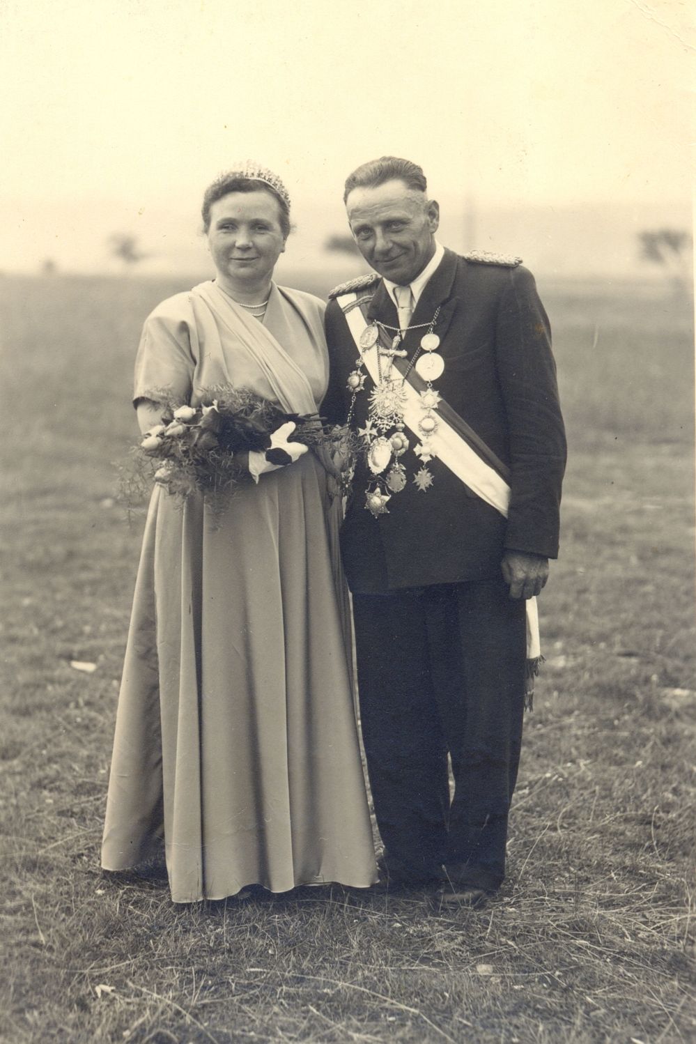 1955-Schützenköng-Josef-Scholle-mit-Maria-Menke